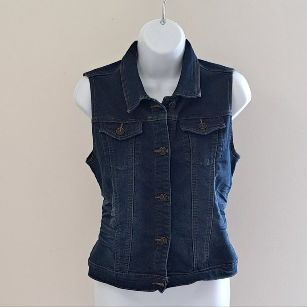 Sleeveless dark wash jean jacket Oxygen Small